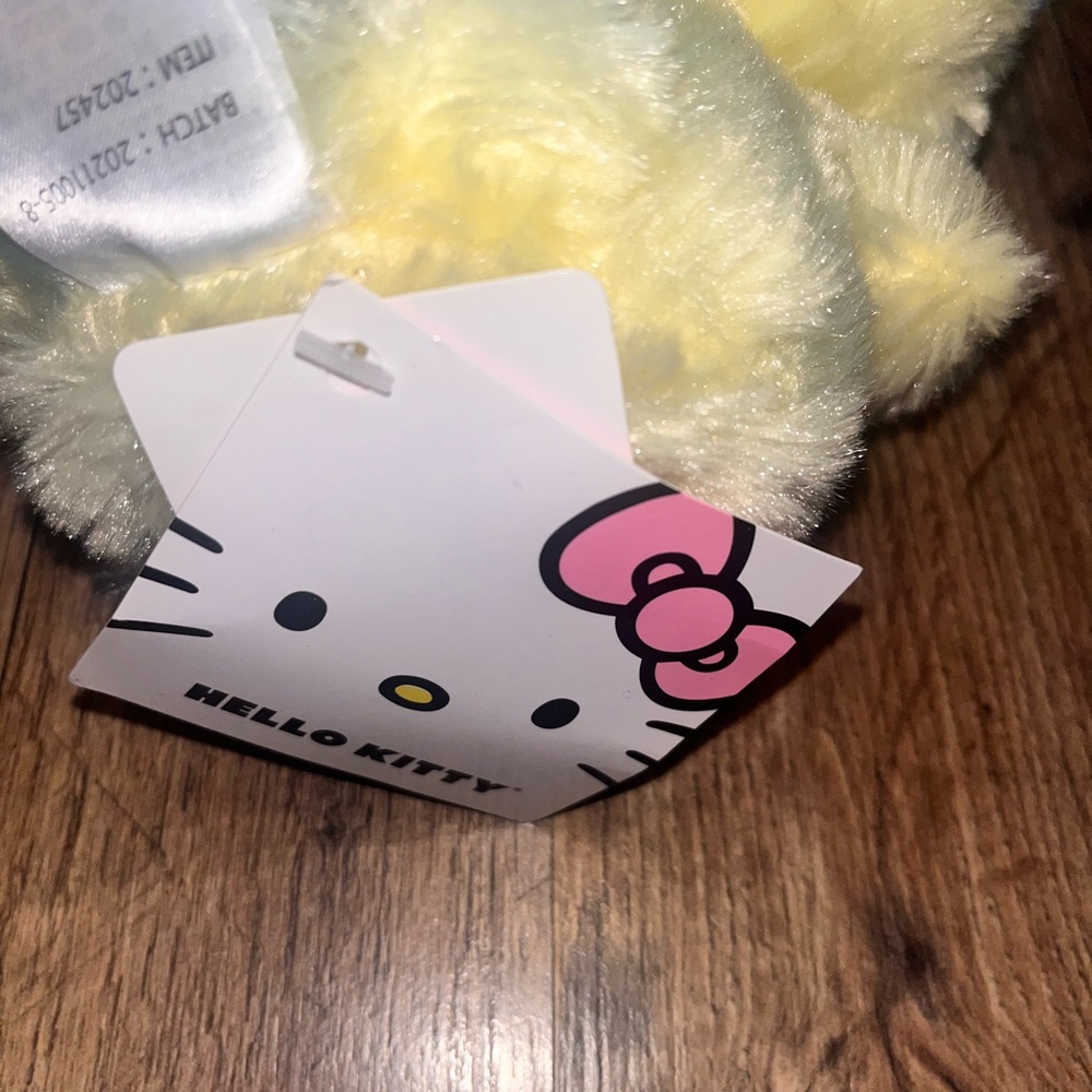 Hello Kitty Plush in Yellow and Pink Bunny Outfit - Picture 3 of 3